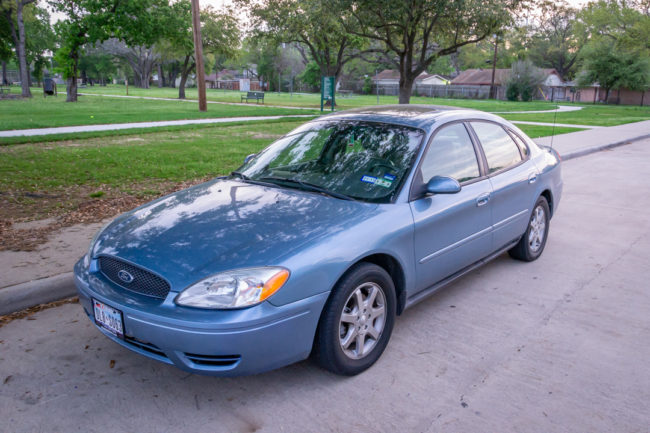 Nákup auta v USA - náš nový Ford Taurus